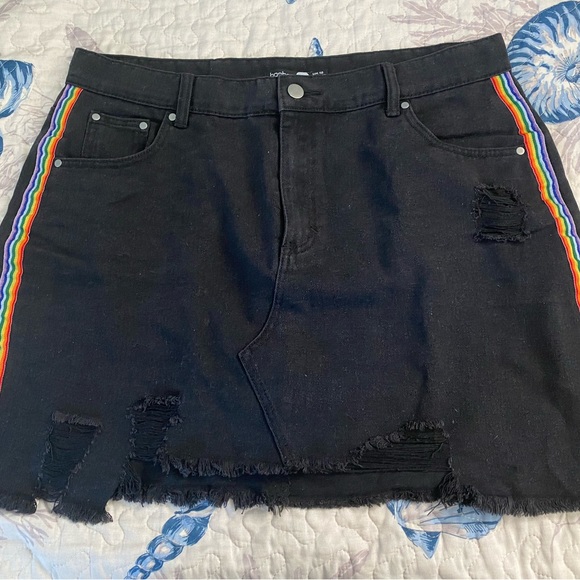 Black Denim Skirt - Picture 2 of 5